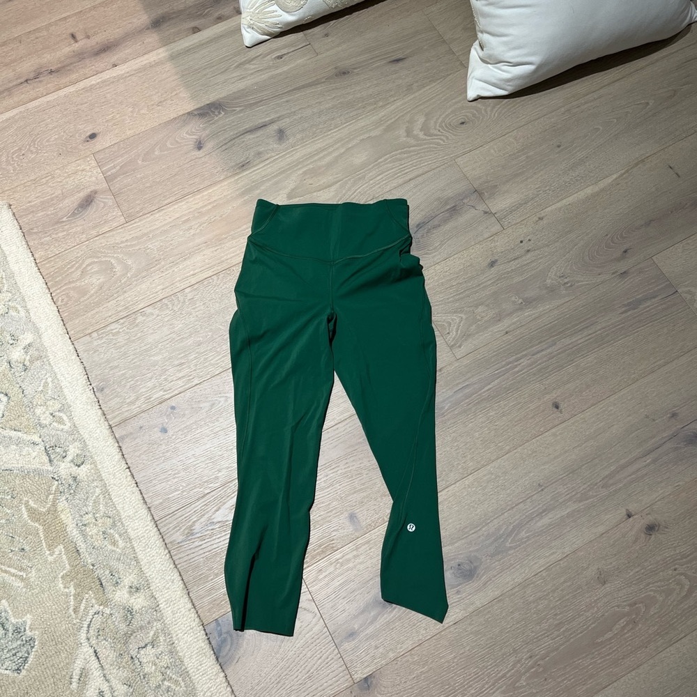 Lululemon high rise base pace 23” legging